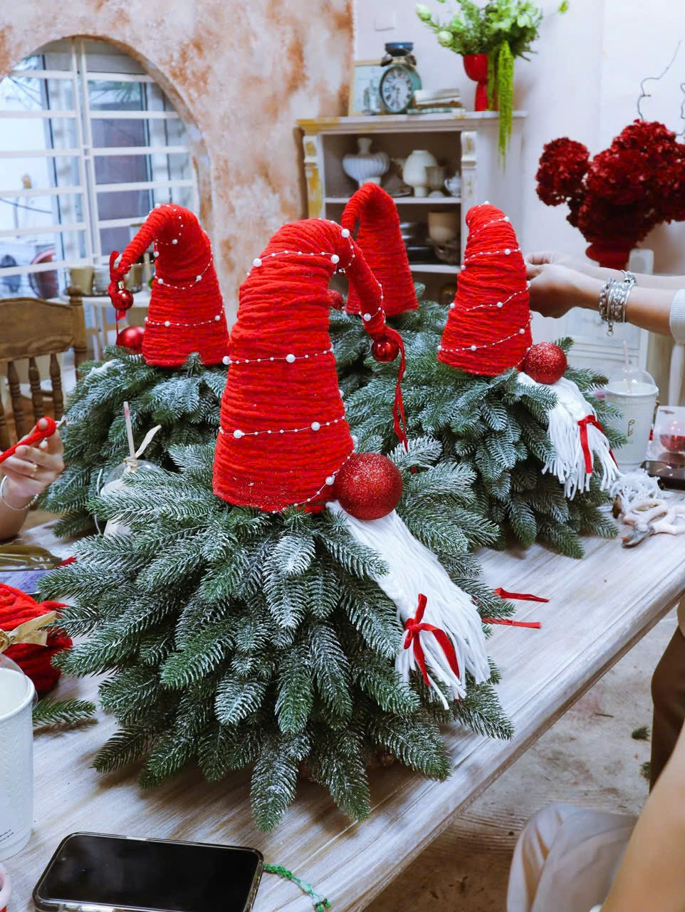 Top 20 phụ kiện trang trí noel quán cafe HOT nhất 05