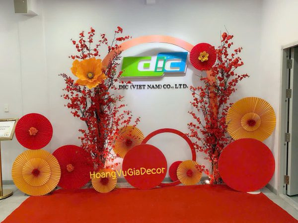 Top 09 ý tưởng trang trí Tết cho văn phòng mới nhât